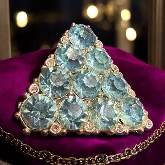 Vintage 50’s Blue Topaz Rhinestone Pyramid Brooch - Picture 1 of 3